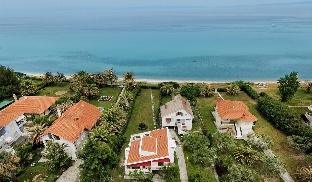 Hestia Beachfront Villa Polychrono Exterior foto